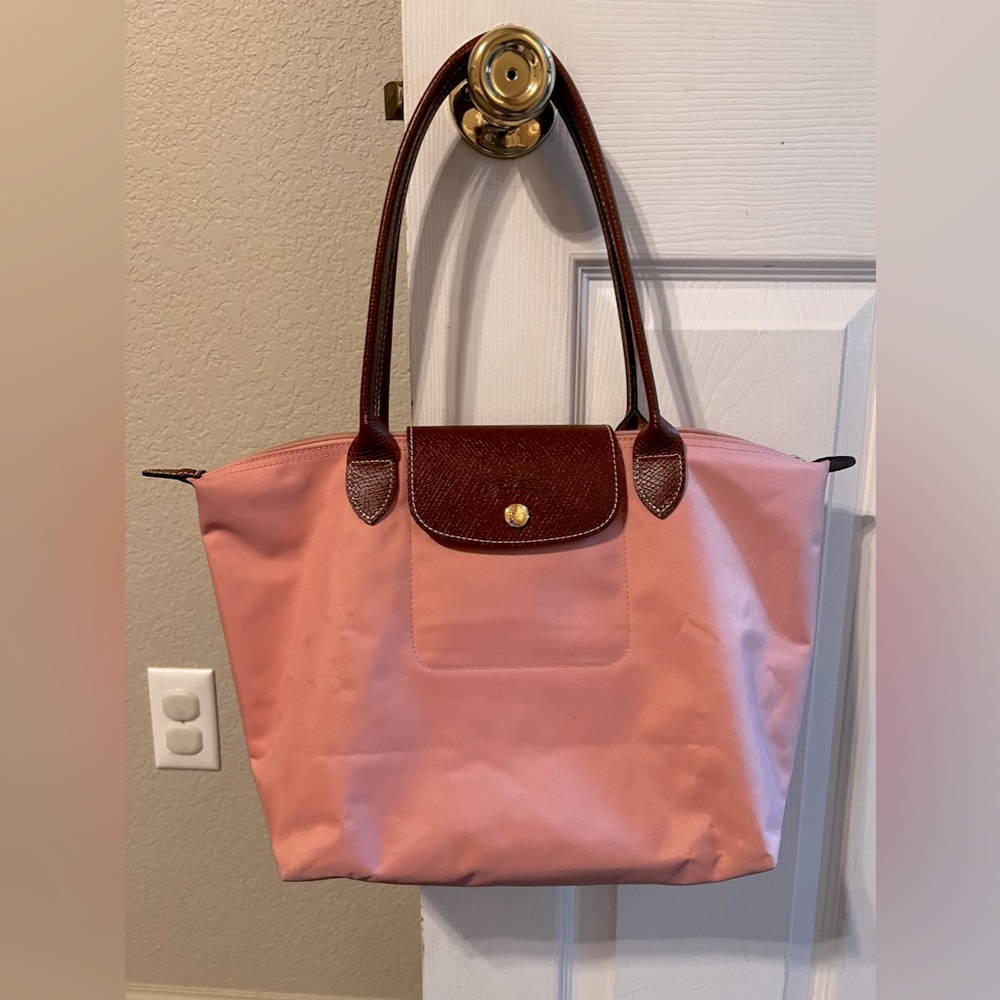 Longchamp Medium Powder Pink Tote